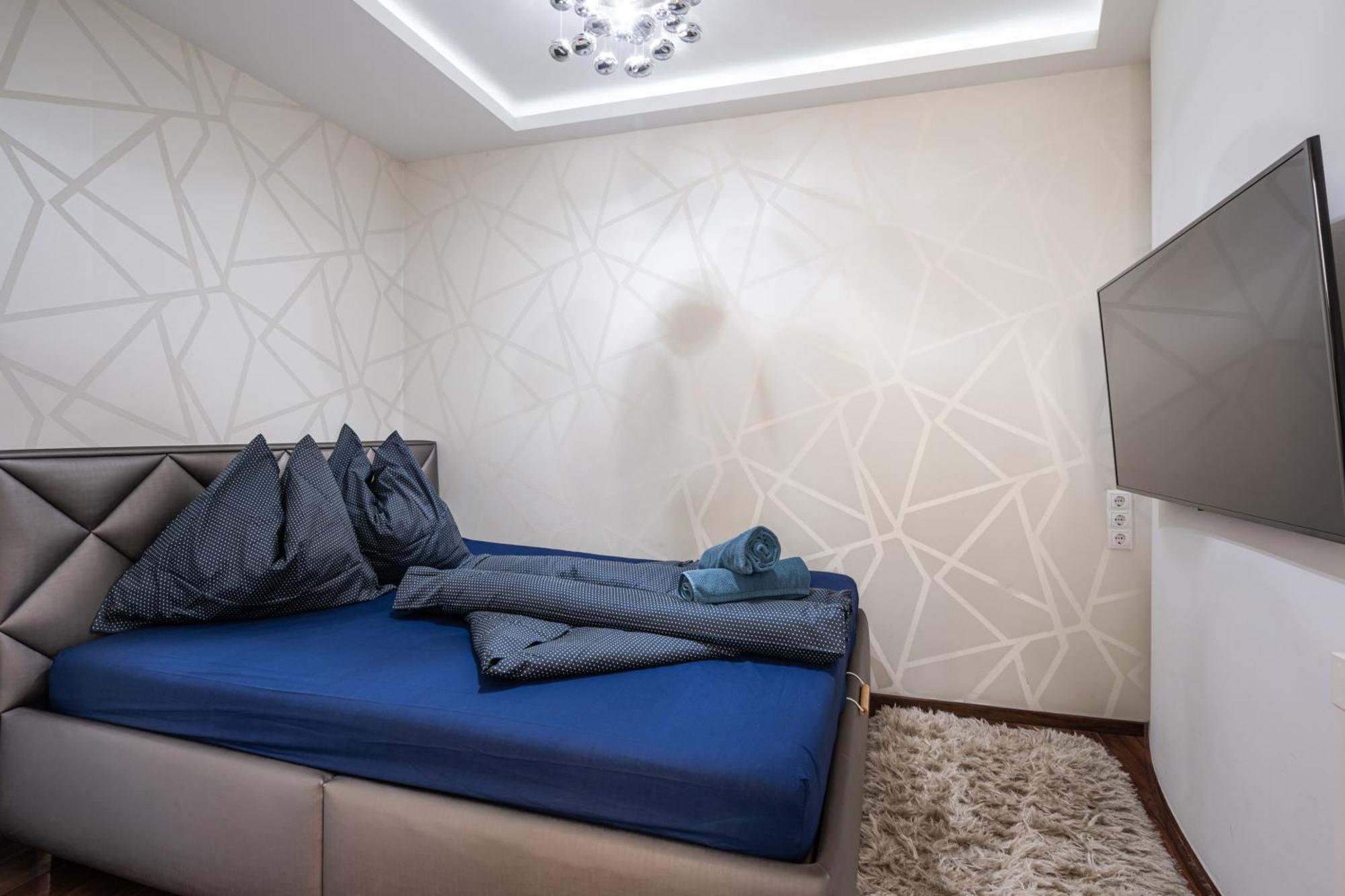 Kiraly 44 Luxury Apartment With Free Parking Budapest Luaran gambar