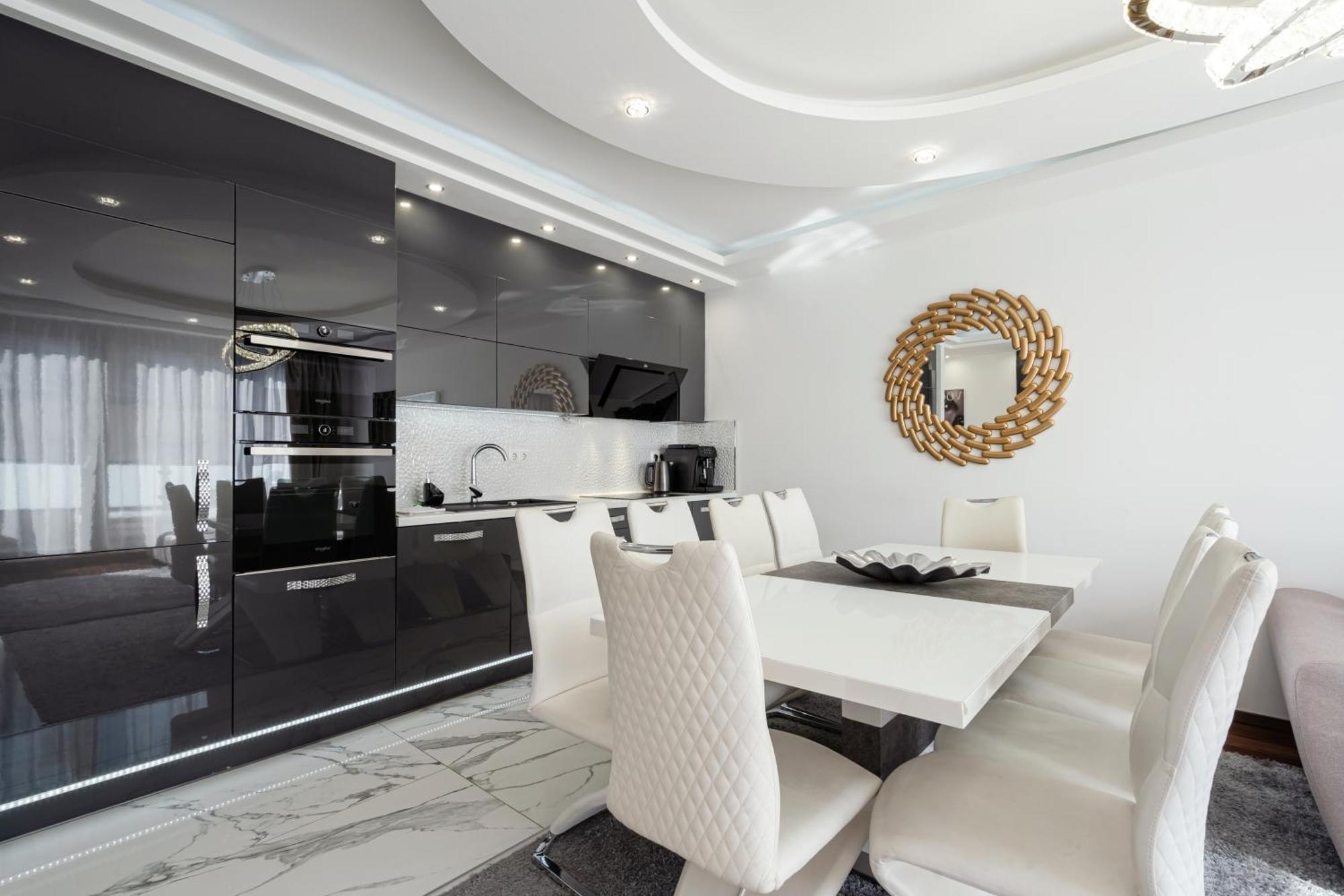 Kiraly 44 Luxury Apartment With Free Parking Budapest Luaran gambar