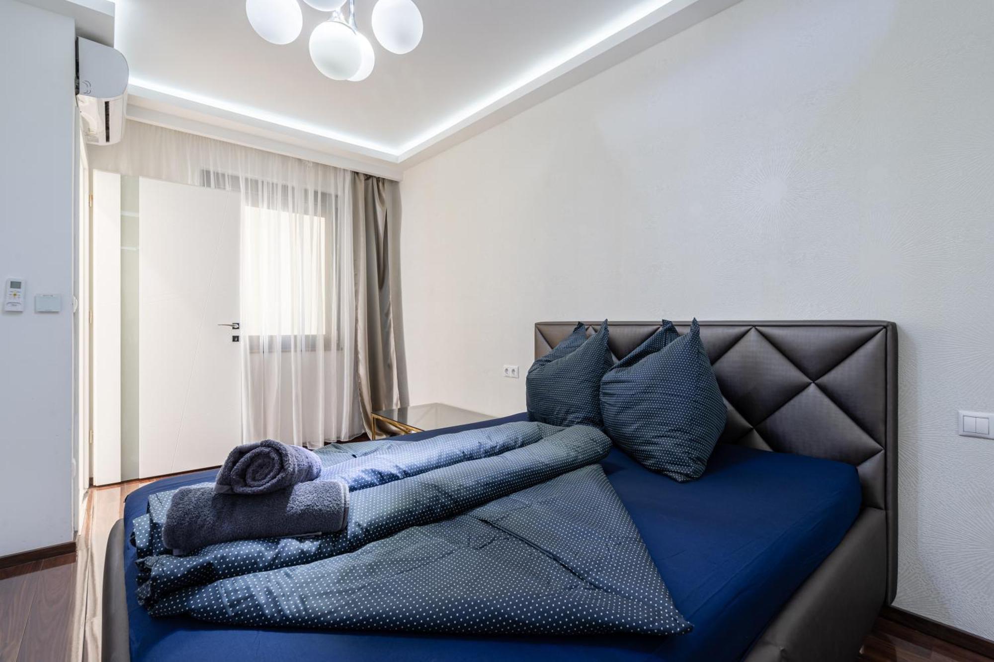 Kiraly 44 Luxury Apartment With Free Parking Budapest Luaran gambar