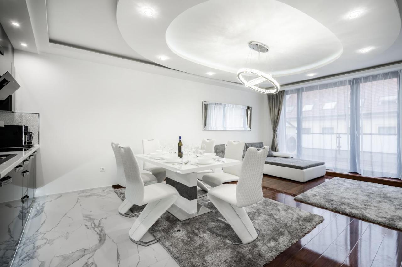 Kiraly 44 Luxury Apartment With Free Parking Budapest Luaran gambar